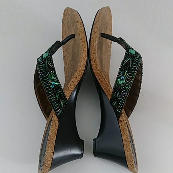 KENNETH COLE REACTION TURQUOISE BEADED SANDALS 8.5 - Picture 8 of 8